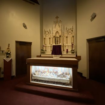 Side chapel where the Korean Catholic community of Fresno has historically gathered for Mass